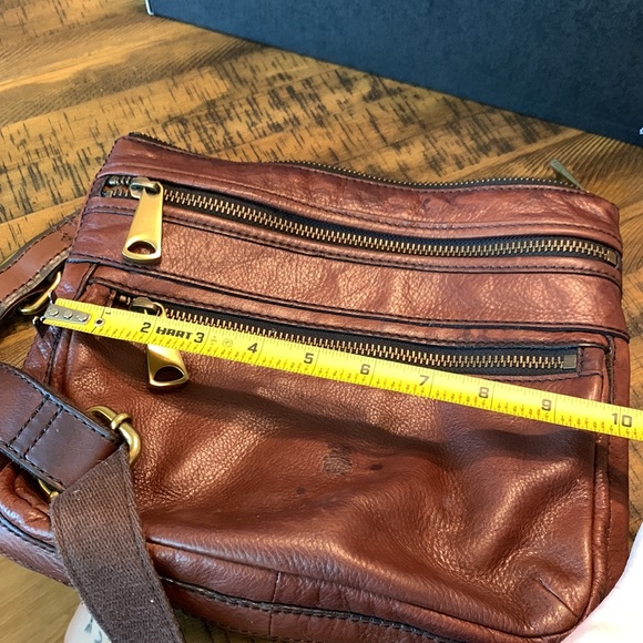 Fossil brown leather crossbody purse - Picture 4 of 6